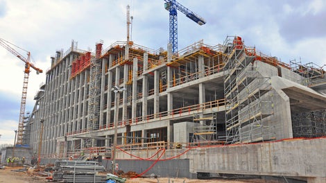 PERI veidņu un sastatņu risinājumi rod plašu pielietojumu Latvijas Nacionālās bibliotēkas jaunās ēkas būvniecībā.