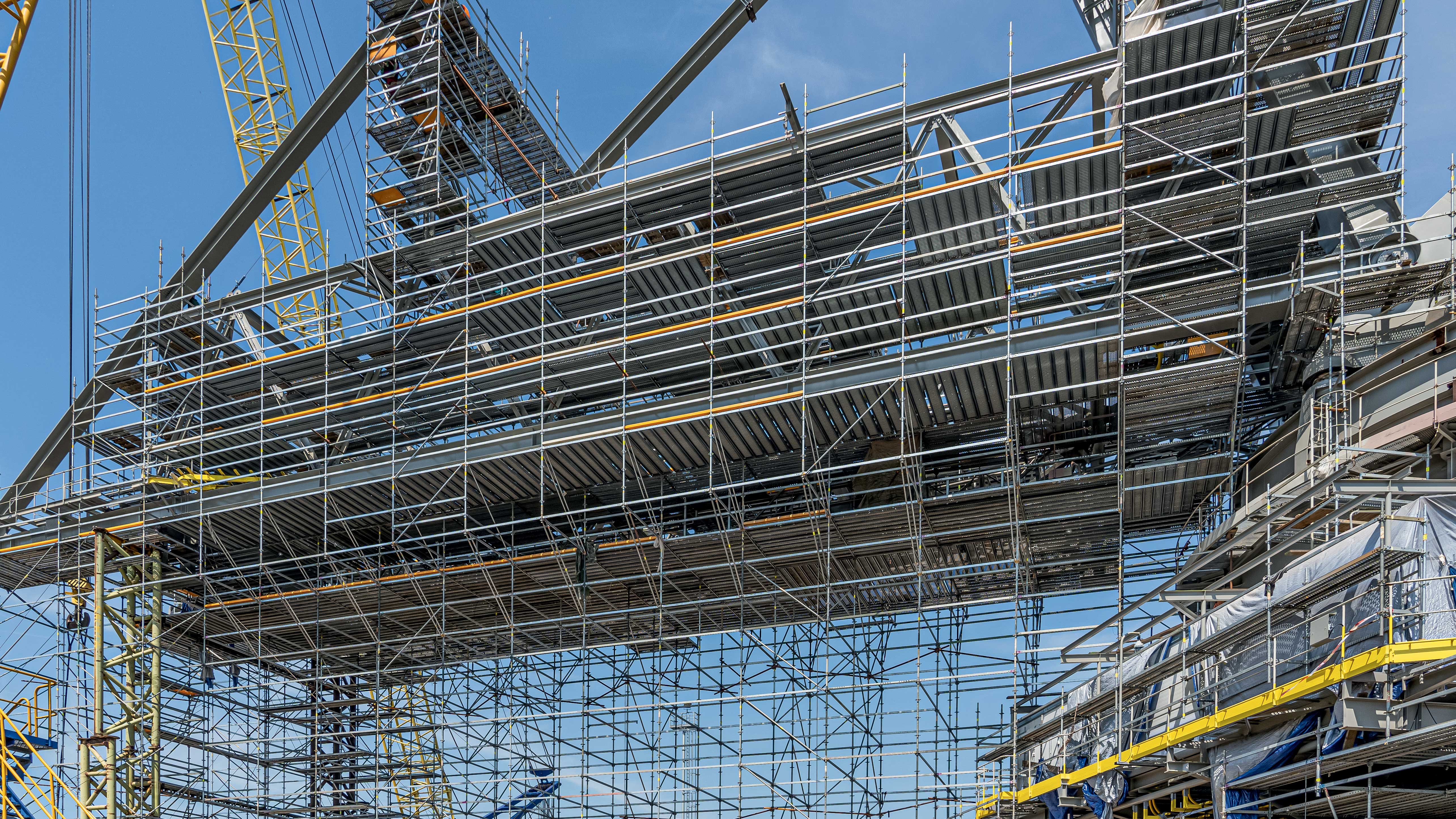 Montáž rypadla pro důl Bílina