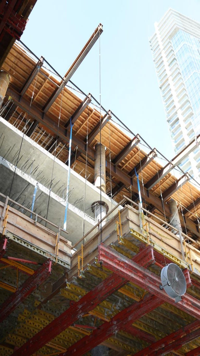 An ingenious and unique top-down solution