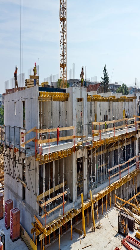 Obytný súbor pozostávajúci z 2 podzemných a 6 - 8 nadzemných podlaží, ktoré rastú v dvoch etapách. 1. etapa pozostáva zo 4 bytových domov. 2. etapu tvorí 5 bytových domov. Zaujímavosťou projektu je rozličná výška bytových domov, pričom niektoré horné podlažia sú tzv. ustúpené - penthousy.