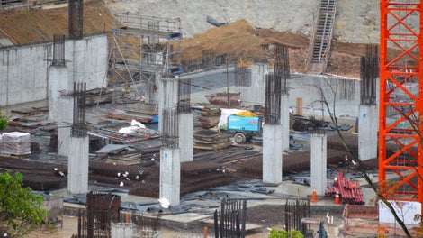 Basement: Casted columns with VARIO GT 24 Girder Column Formwork