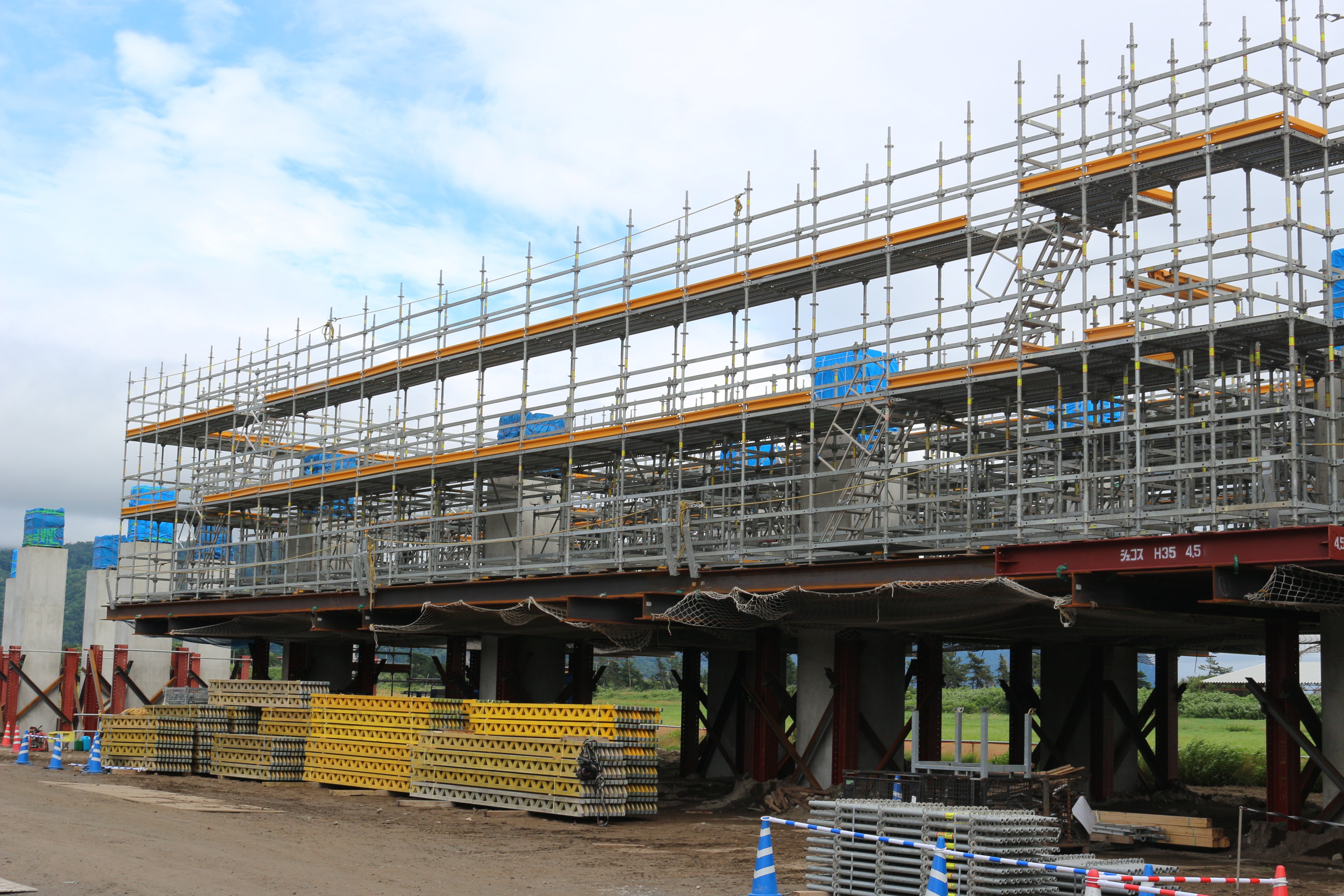 北海道新幹線 静狩路盤