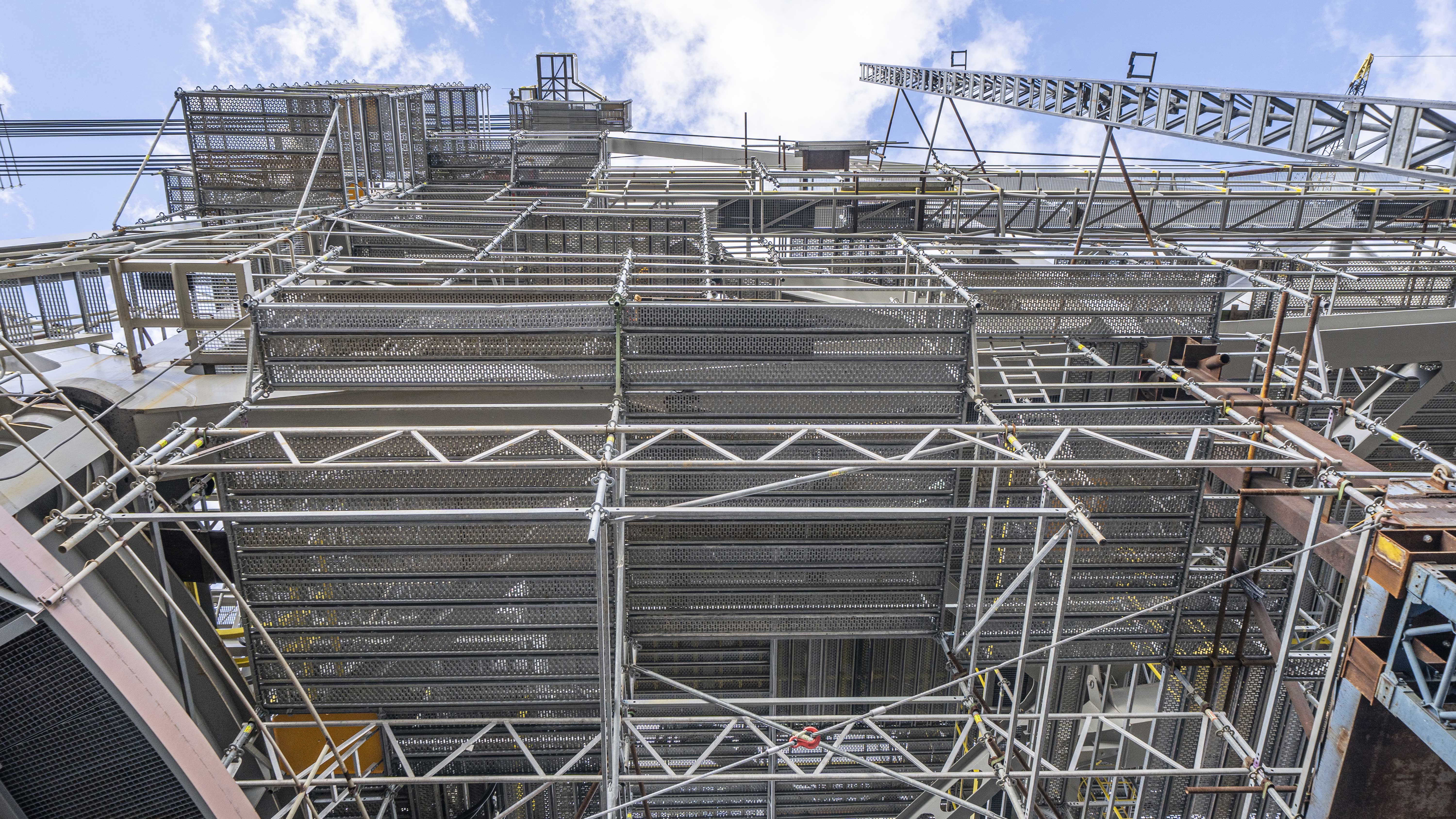 Montáž rypadla pro důl Bílina