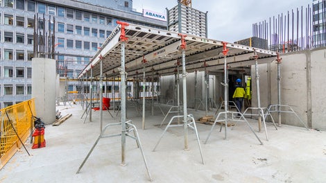 SKYDECK panelna stropna oplata.