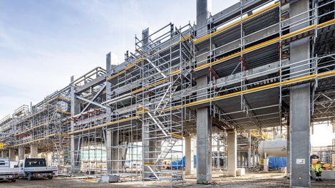 Dank detaillierter 3D-Planung und streng kontrollierter Logistik konnten Materialnachschub und Montageabläufe während des gesamten Projekts reibungslos koordiniert werden.