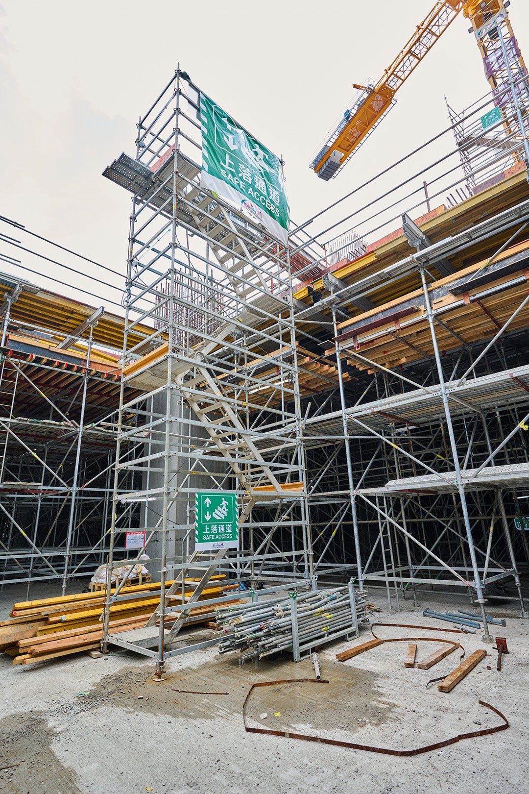 PERI UP was used to construct the safe access of the construction site