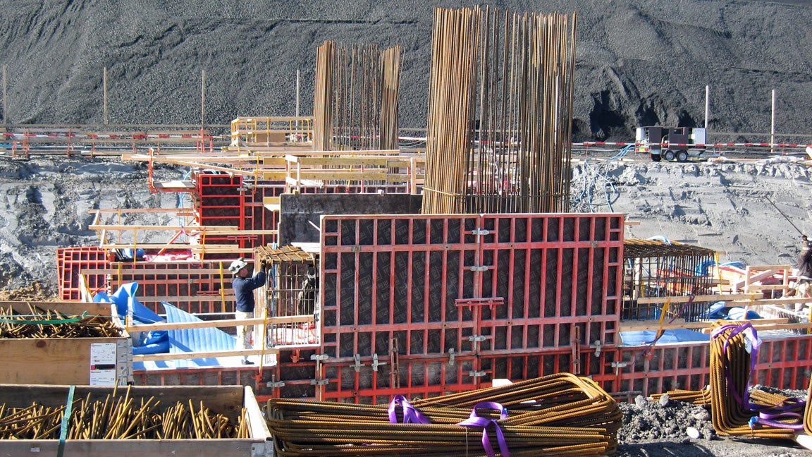 TRIO forme til forskalling af Pylonbaserne.