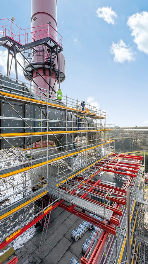 The PERI UP Rosett Flex modular-type scaffold was completed by the VARIOKIT modular system to become a holistic PERI system solution. Both systems can be ideally combined due to the standardized 25 cm or 12.5 cm grids. 