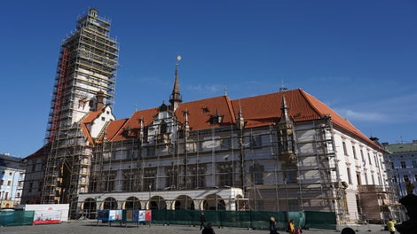 Bezpečná rekonstrukce ikony brutalistické architektury - olomoucká radnice