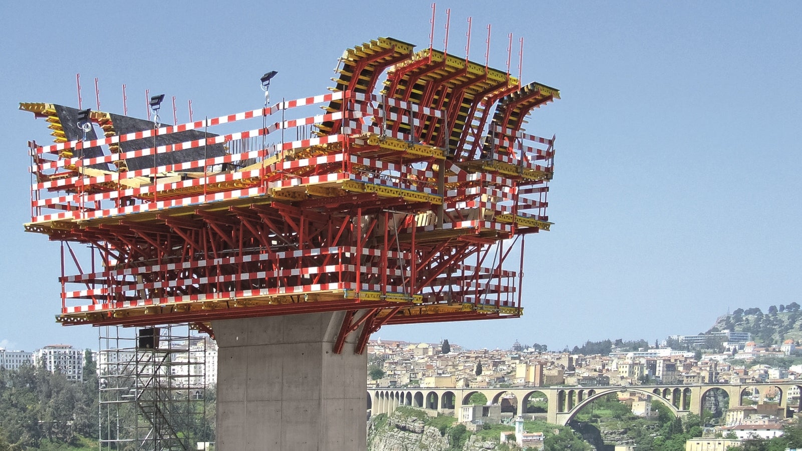 Aspecto final da montagem da Aduela do Pilar P1 - STEP 3 e 4