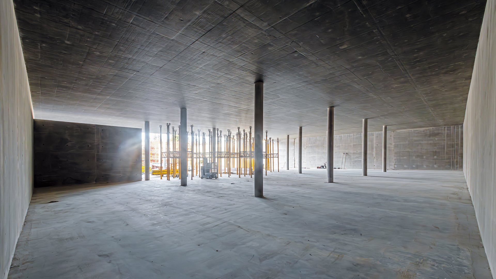 Hohe Anforderungen: Alle Betonbauteile mussten als WU-Beton mit porenfreien Innen- und Außenflächen ausgeführt werden, ohne Verwendung jeglicher Trennmittel und PVC-Zubehörteile.