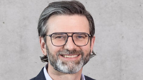 <p>Stan Wojcieszczyk 2023. április 1-jétől lesz a PERI Csoport értékesítési igazgatója (CSO). Christian Schwörer (vezérigazgató) és Jürgen Voss (pénzügyi igazgató) mellett dolgozik az igazgatótanácsban.</p><br/>