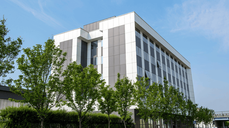 La sede della filiale italiana di PERI si trova ad Agrate Brianza, vicino a Milano.