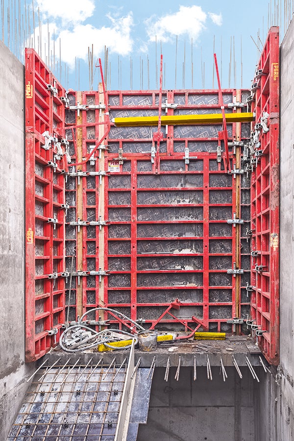 Система опалубки TRIO была применена для возведения не только стен, но также лестничных проемов и лифтовых шахт