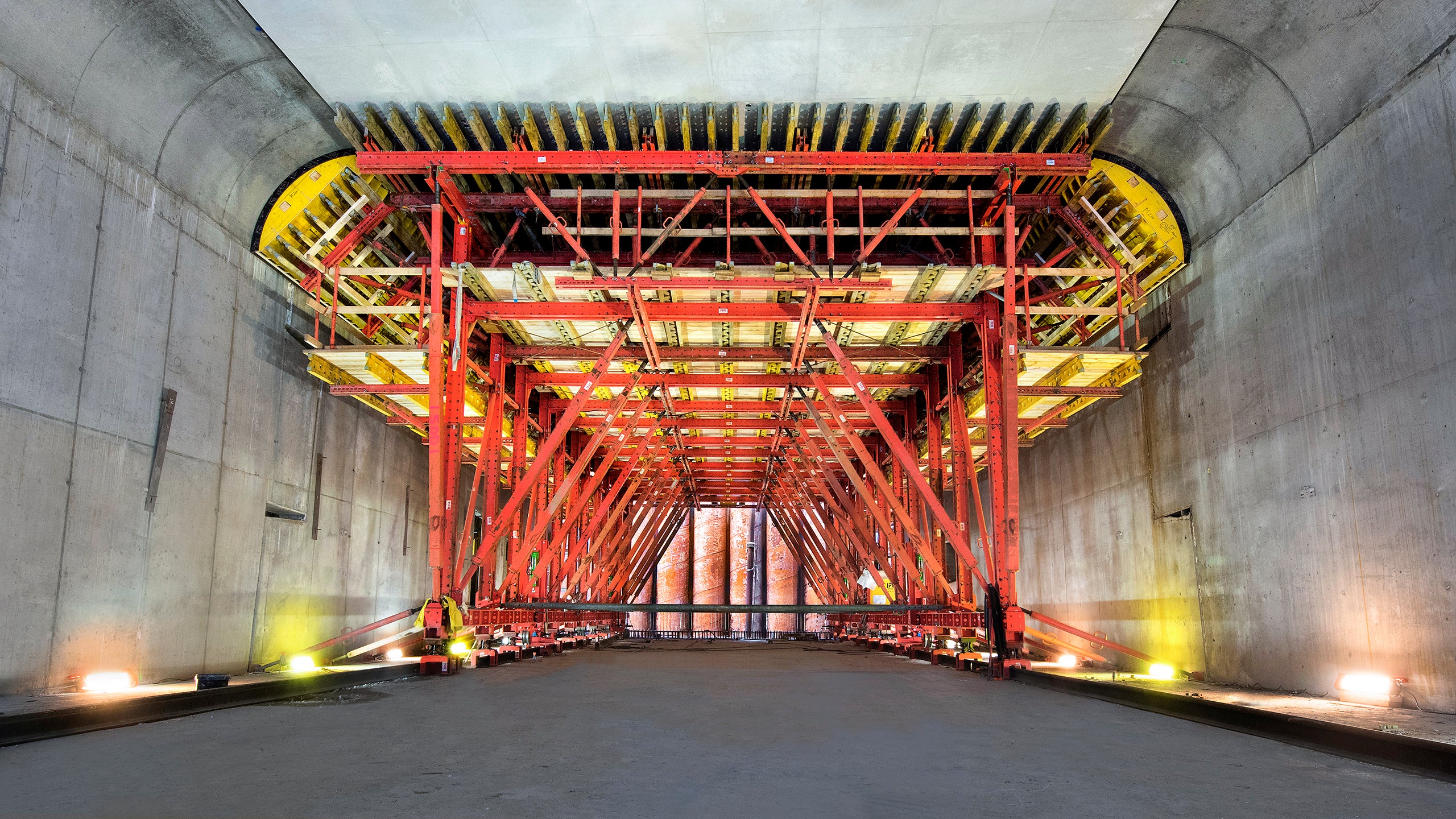 VARIOKIT tunnelvagn med hydrualisk lyft/sänkenhet och flyttning med tunglasthjul