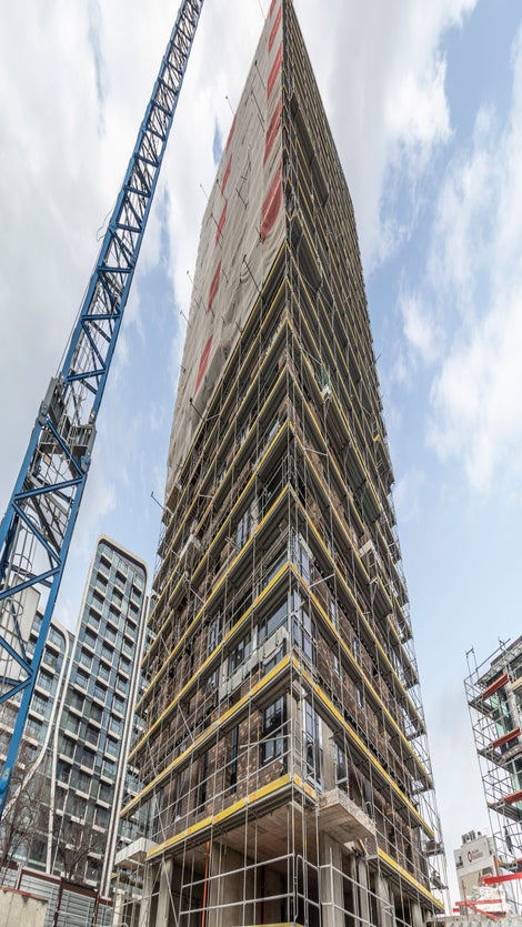 Фасадна система скеле PERI UP Easy - бързо, лесно и безопасно