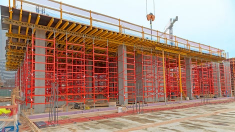 PD 5 10K shoring tower with integrated safety features and a high load-bearing capacity supports up to 10,000 lbs per leg. 