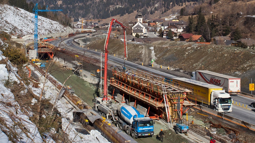 Einhausung Zederhaus