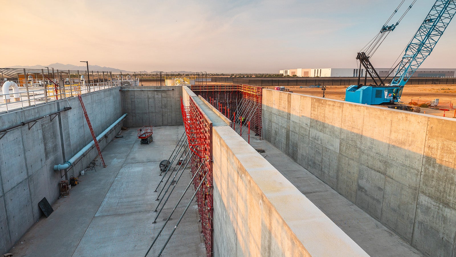 No matter the height or thickness, the Maximo system is designed to accommodate all requirements.