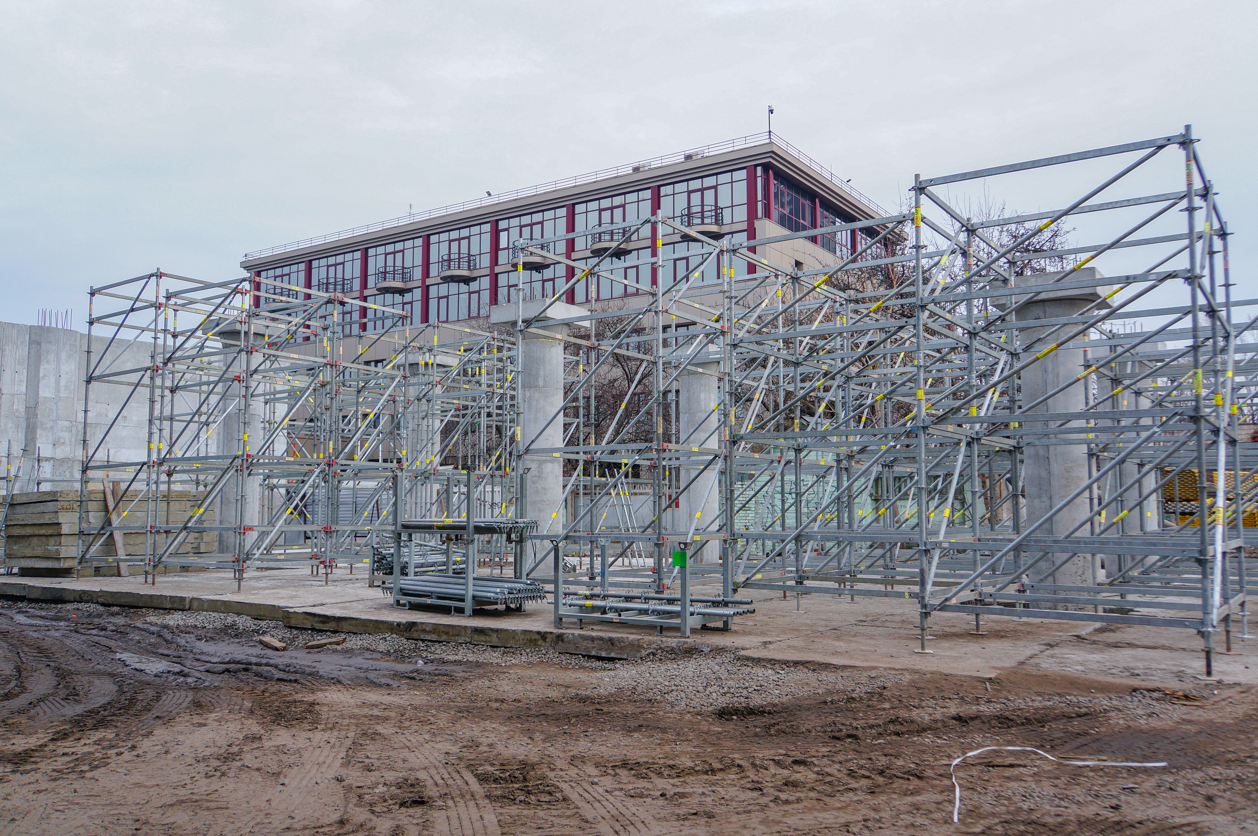 Використання системи від PERI Україна