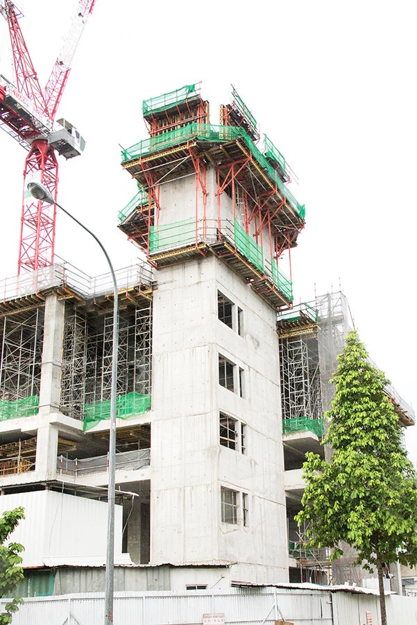 CB Climbing’s platform lining is placed over the brackets to prevent tripping hazards.