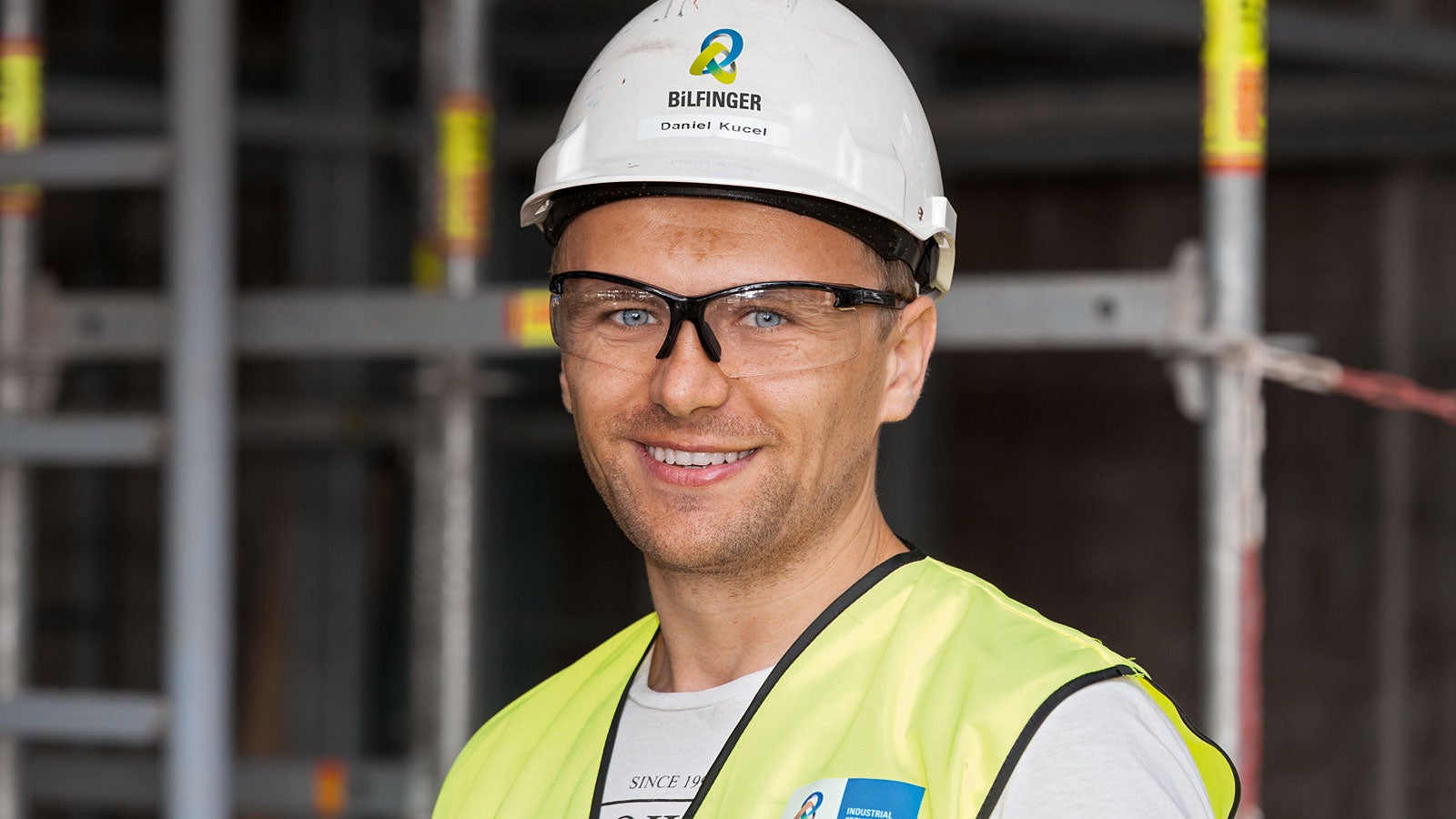 Daniel Kuceł, Site Manager