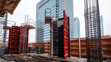 Budowa wieżowca SKYSAWA, Warszawa