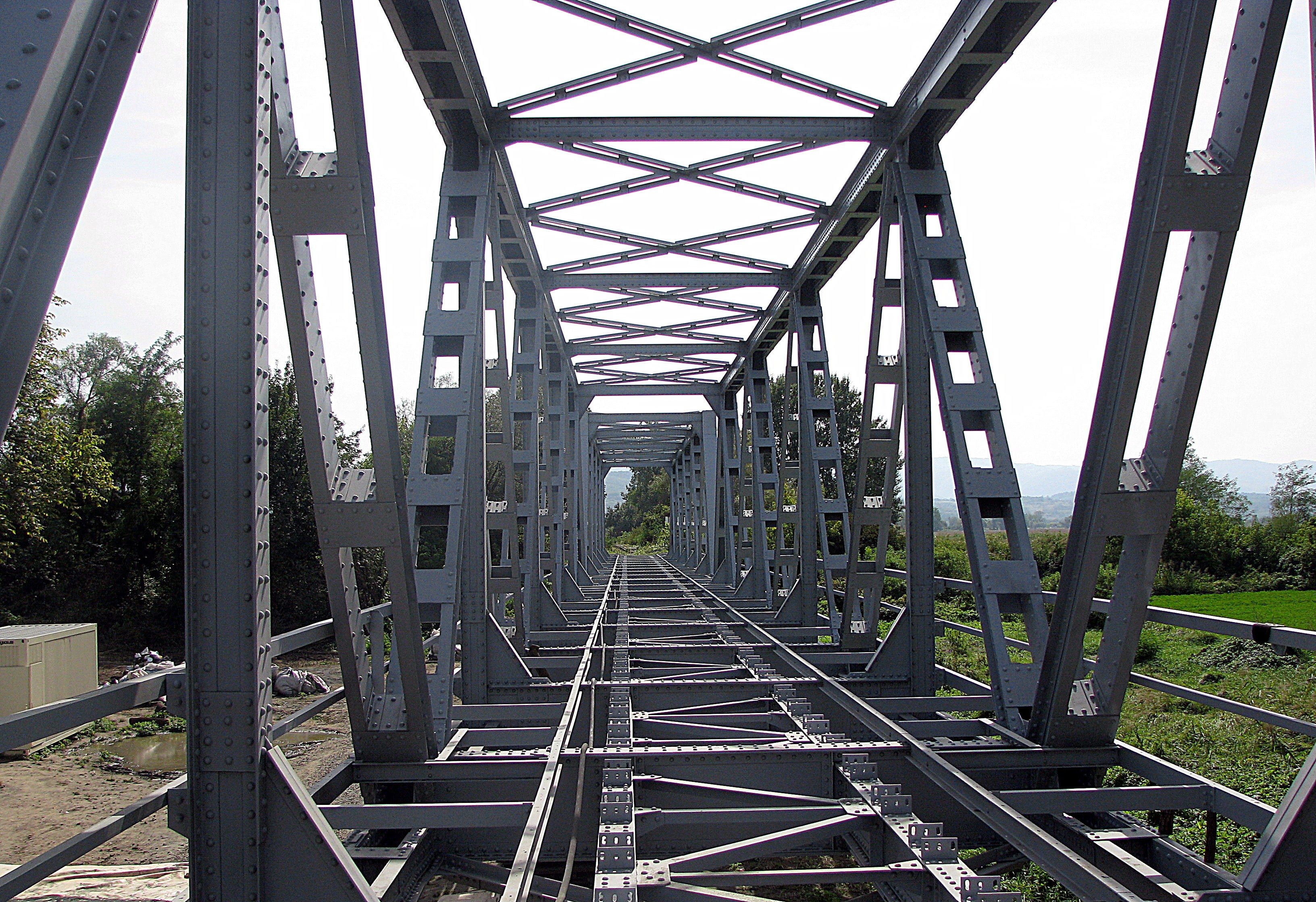 Pod CF km 3 + 724, CF 216, Ilia - Lugoj, la Dobra 