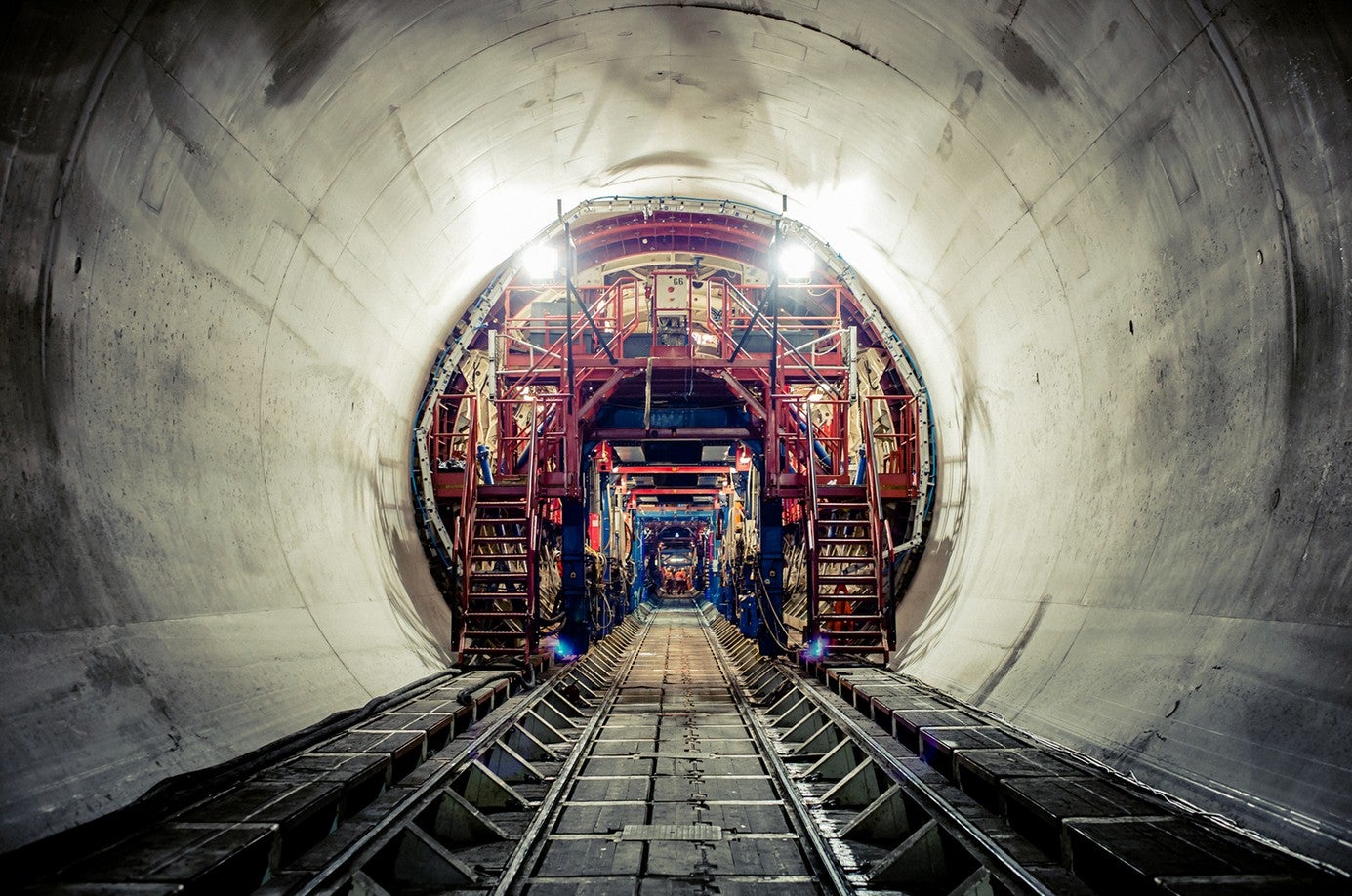 KERN Tunnel system in use to create tunnels for rail, road, energy and other applications around the world. Specialist engineering and tunnel systems. 