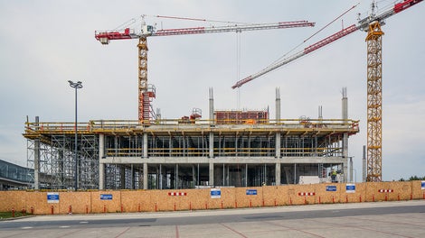 Airport City Gdańsk Zespół budynków biurowo - usługowych z niezbędną infrastrukturą techniczną i drogową - etap I (budynek B I "Alpha") przy ulicy Słowackiego w Gdańsku