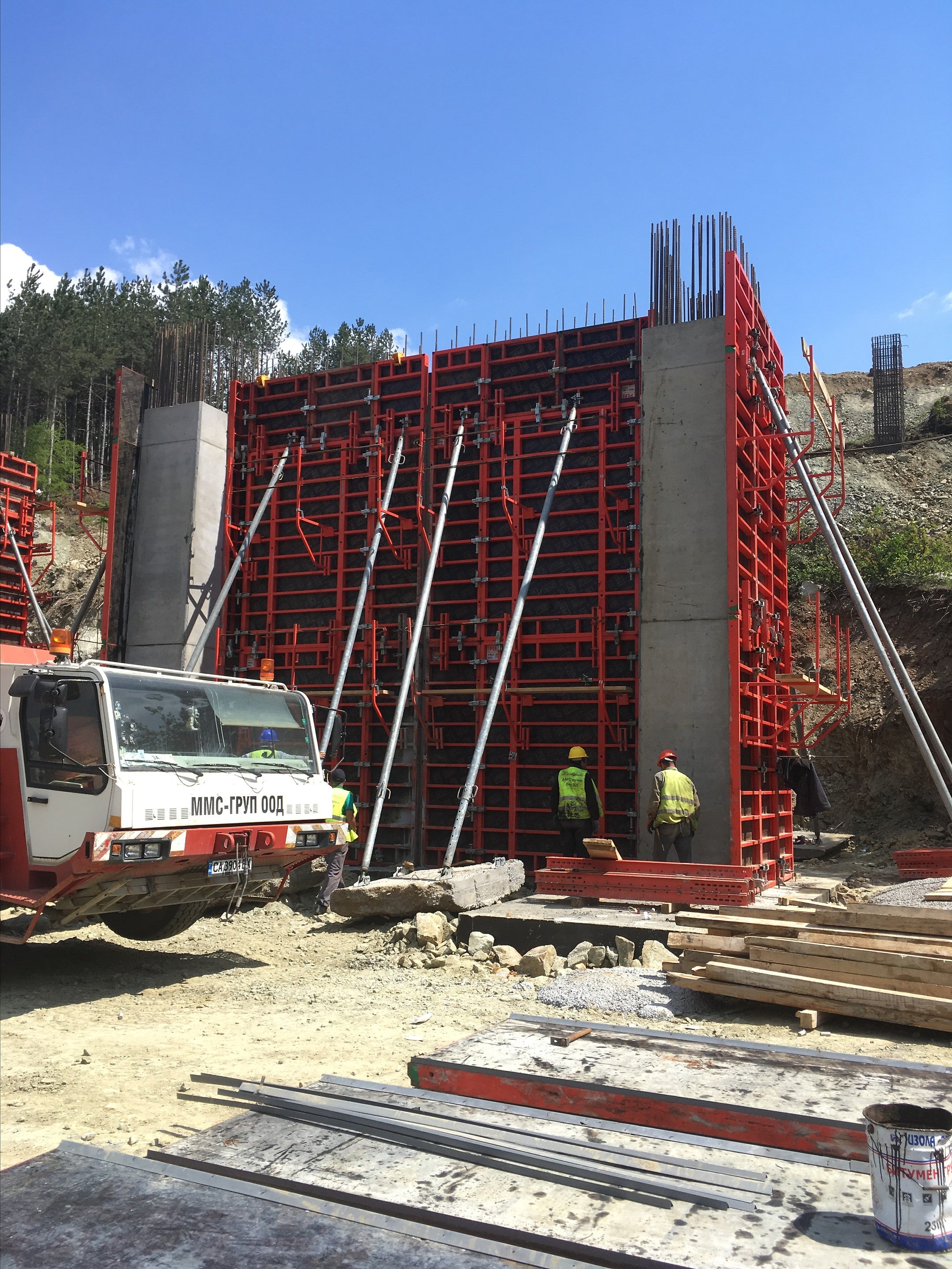 Процес на декофриране - Изграждане на H-образни колони