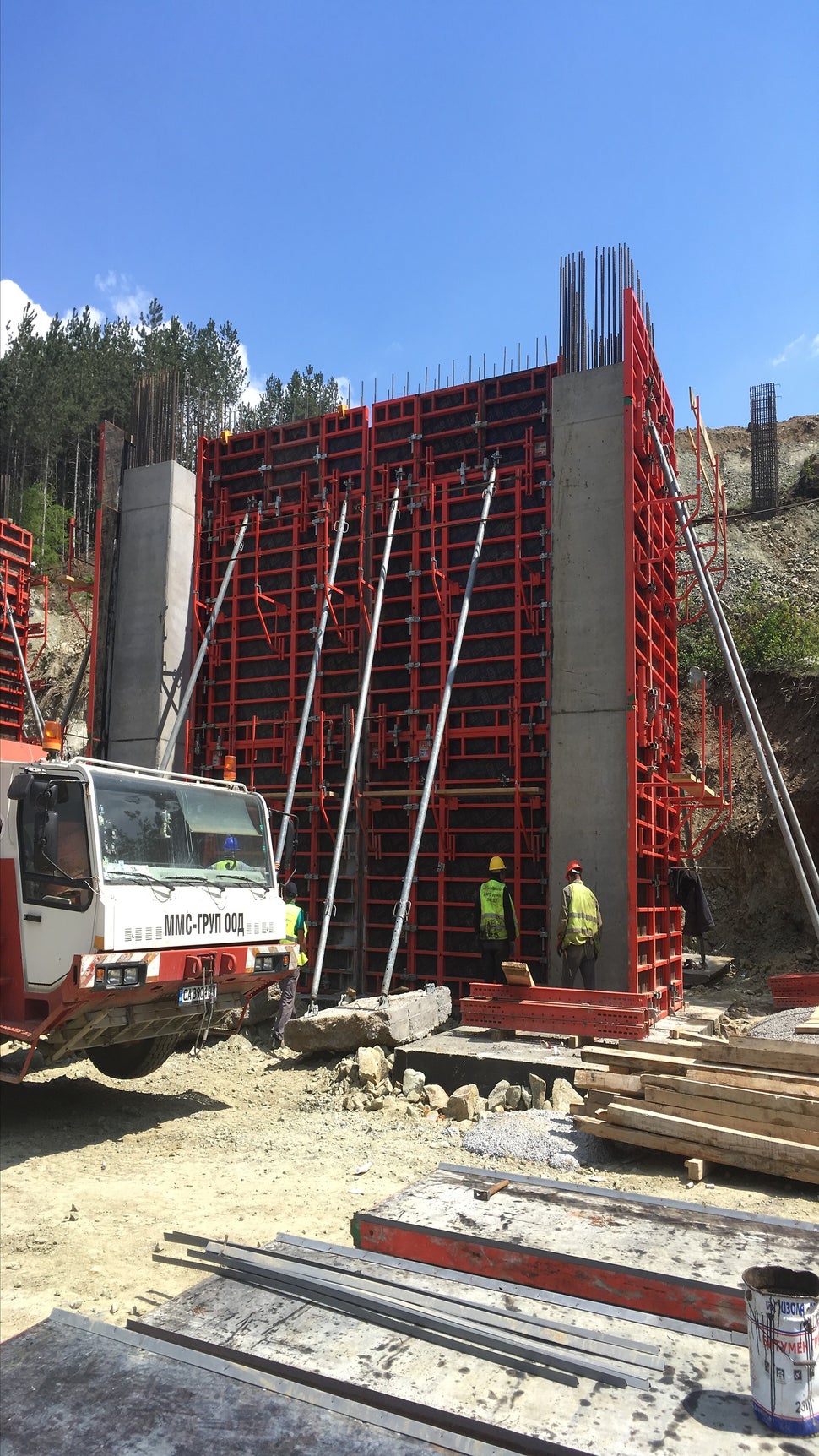 Процес на декофриране - Изграждане на H-образни колони