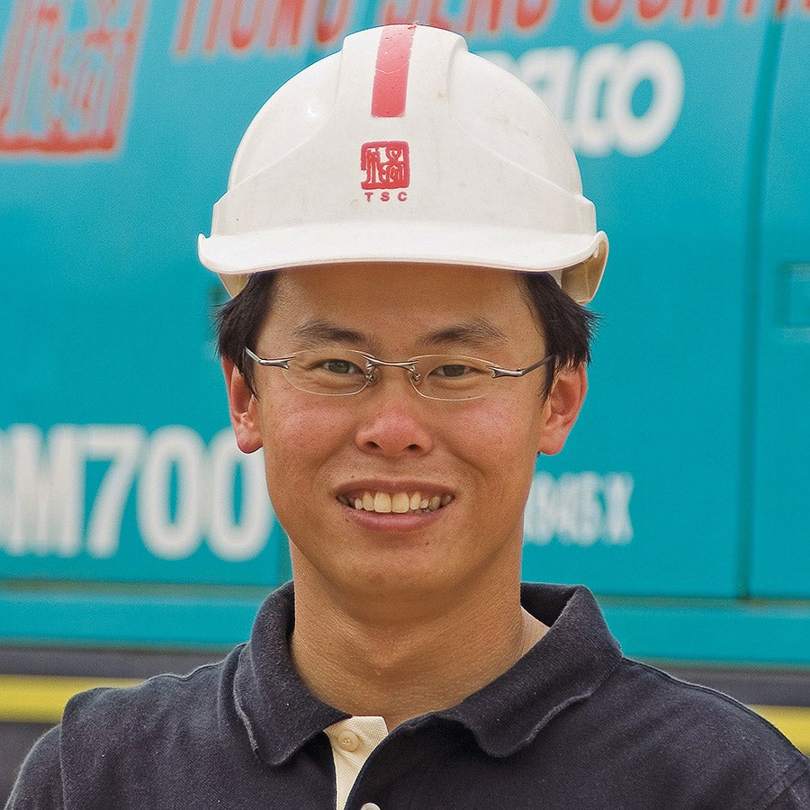 Edwin Lee Wee Ping, Schalungsingenieur