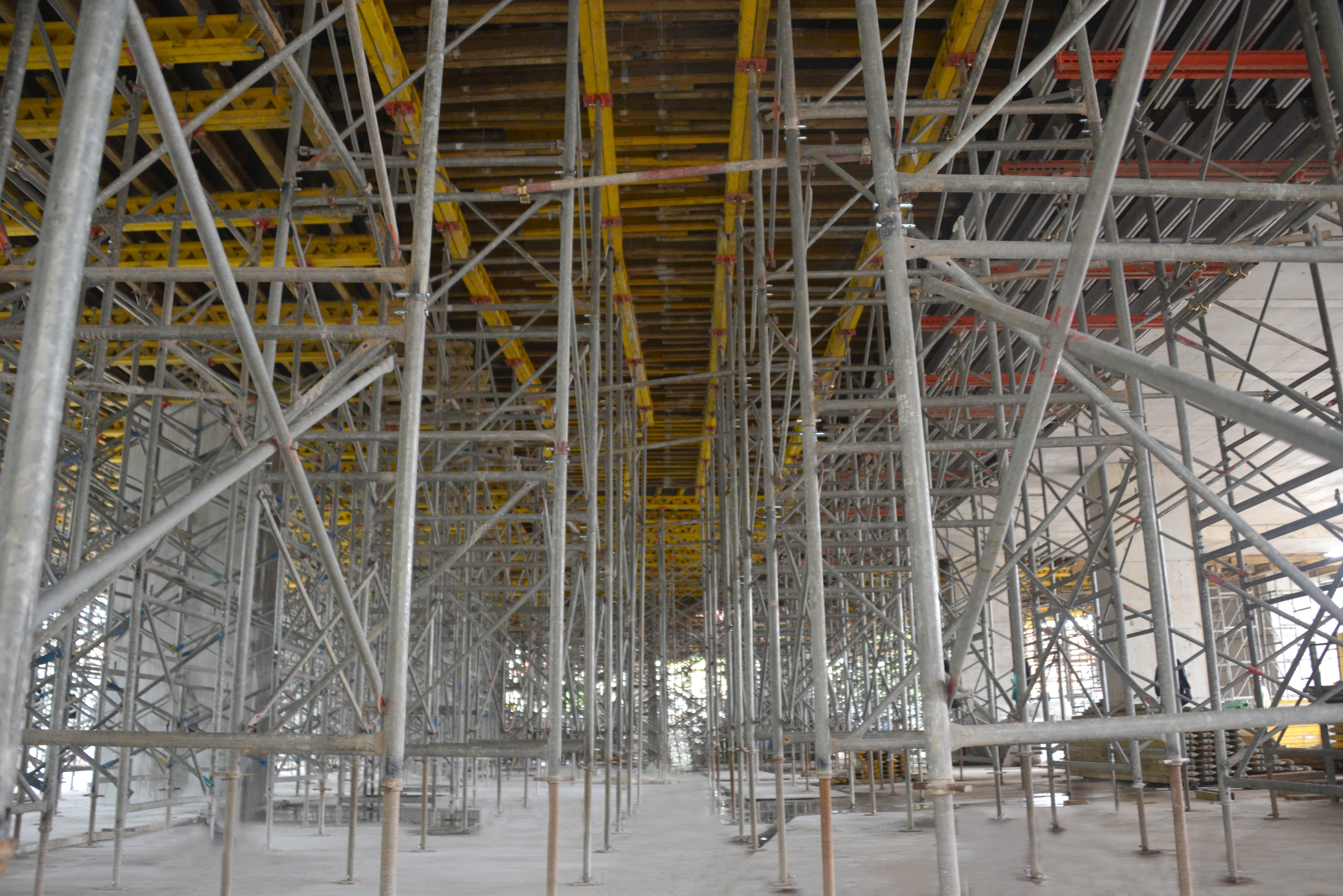 PD 8 table system was reused from 6.3m to 5.6m floor height