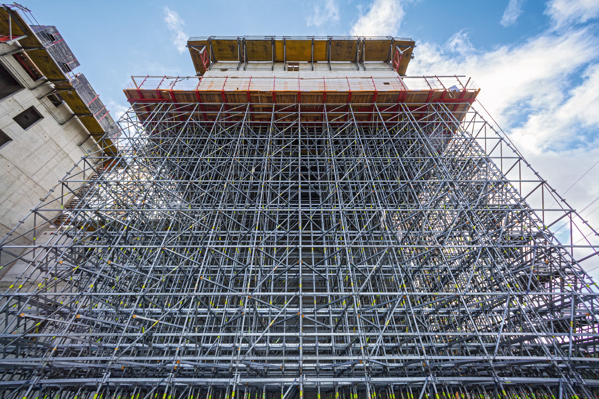 Durch die optimale Positionierung der Stiele entsprechend der jeweiligen Lastsituation ist hohe Materialauslastung möglich.<br/>