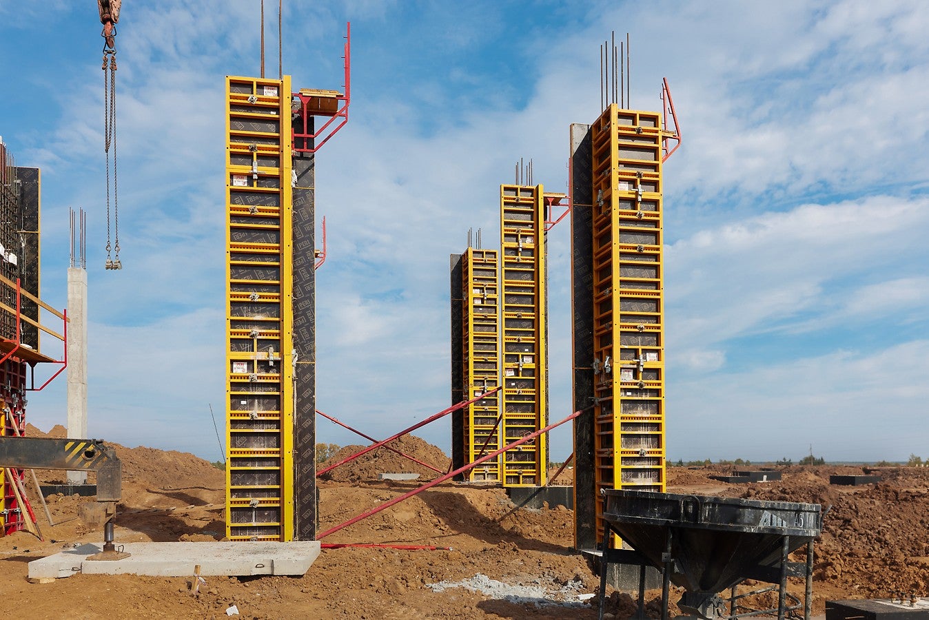 Щиты TRIO TRS предназначены для бетонирования колонн и обладают всеми необходимыми характеристиками, обеспечивающими дополнительный запас прочности