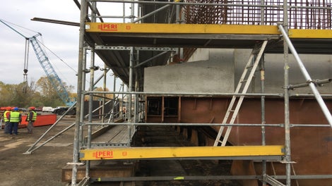 Изграждане на кесони, Терминал 2А, порт Бургас