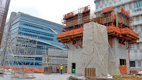 VARIO Wallform with climbing bracket was supplied for 8 casting height 