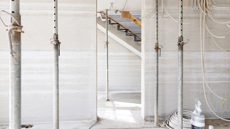 During the construction of the third house, evoZero® from Heidelberg Materials was used for the first time in Germany as a binding agent – the world’s first net-zero cement based on carbon capture and storage.<br/>(Photo: PERI 3D Construction)