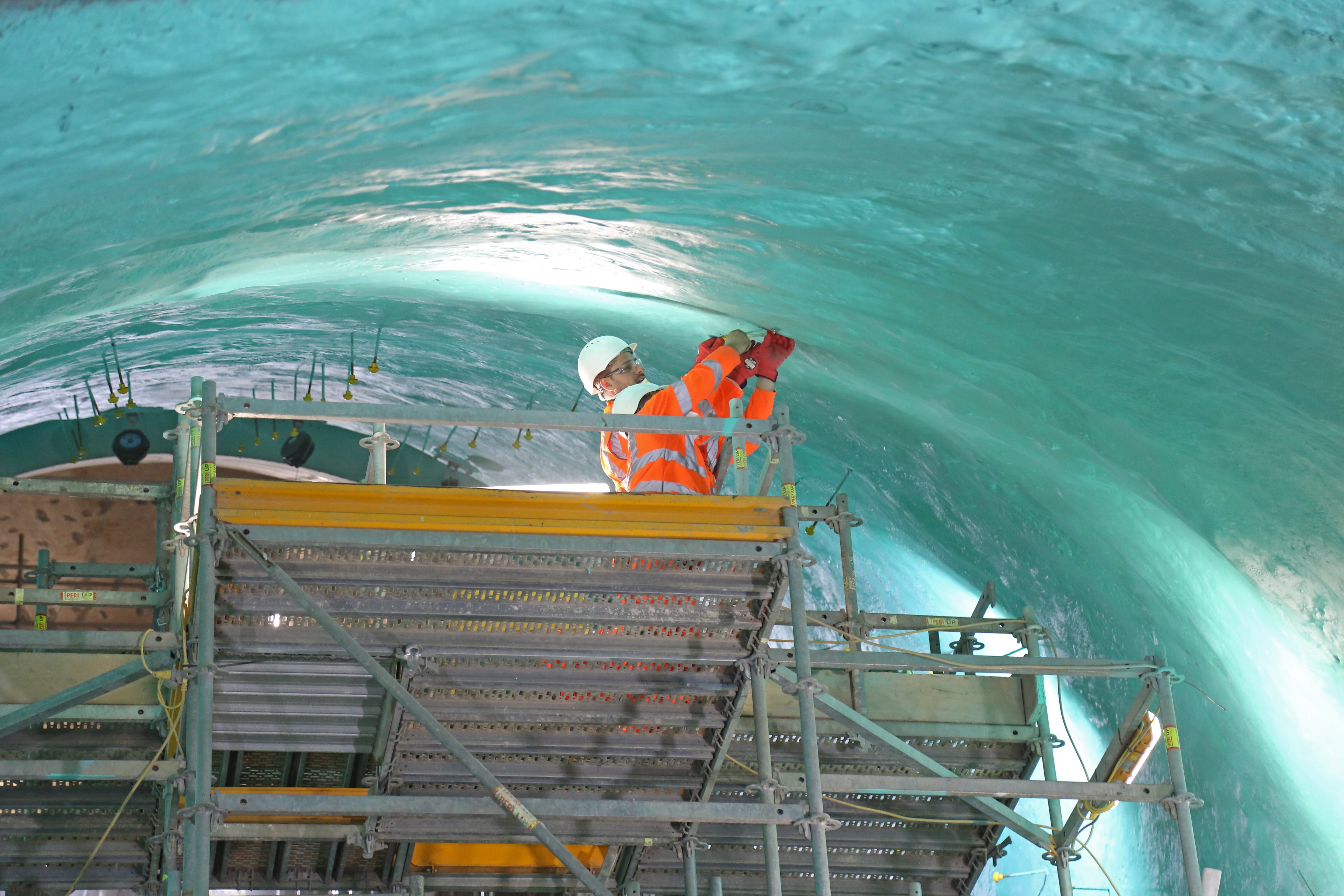 The standard components allowed for flexibility when making any required adjustments. This also saved time when moving the system between sections.