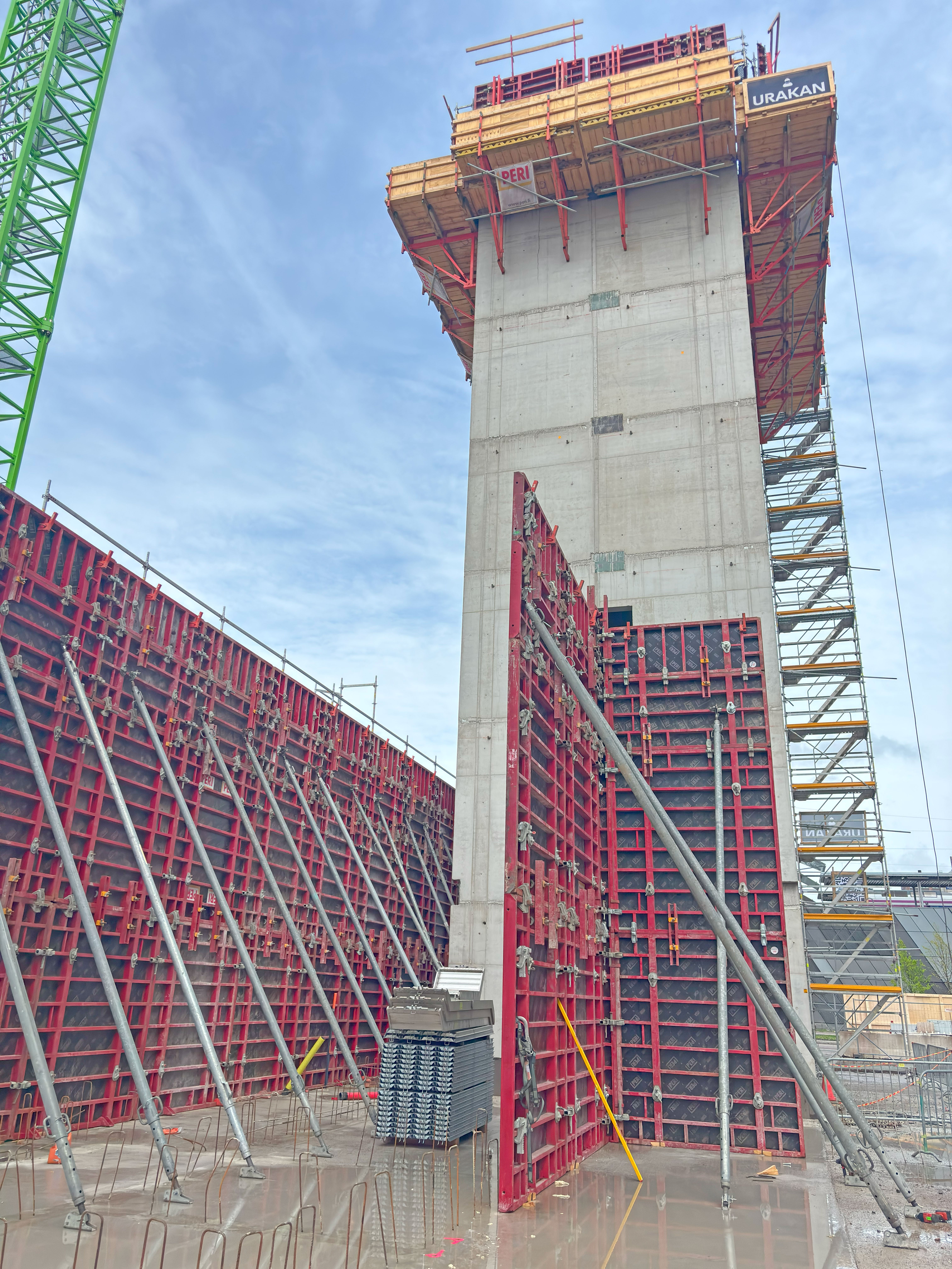 Toimistotalo Firdo rakentuu Helsingin Keski-Pasilaan, aivan Pasilan aseman ja Tripla-kauppakeskuksen pohjoispuolelle.