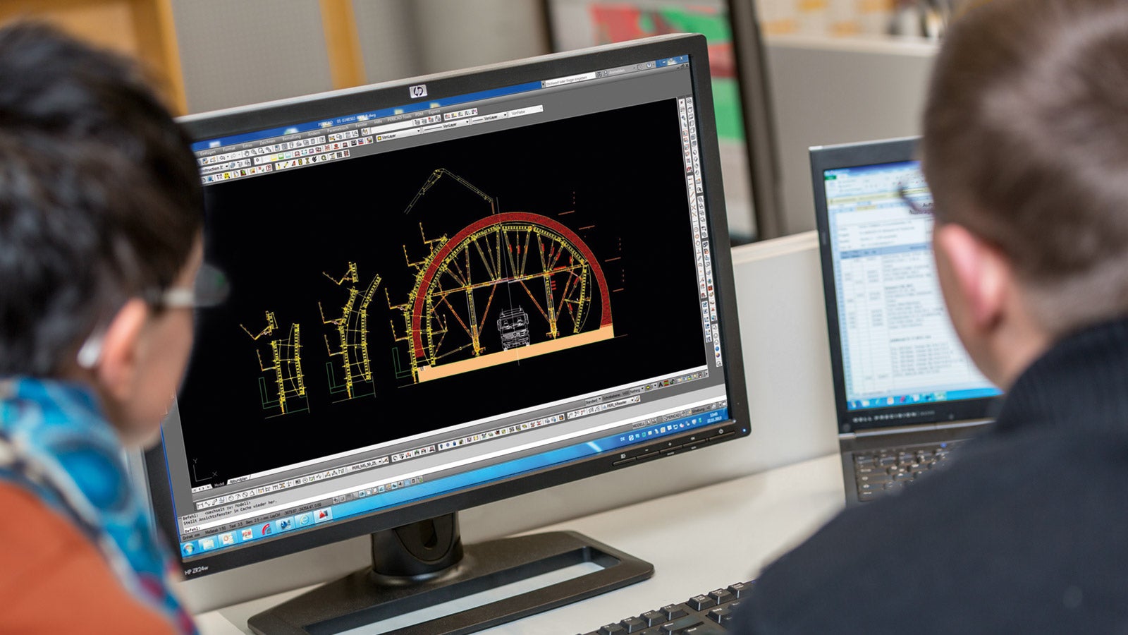 <ul style="list-style-type:square"><br/> <li>2D- / 3D-n&amp;aacute;vrhy</li><br/> <li>v&amp;yacute;běr syst&amp;eacute;mu bedněn&amp;iacute;</li><br/> <li>v&amp;yacute;běr bednic&amp;iacute; desky</li><br/> <li>definov&amp;aacute;n&amp;iacute; pracovn&amp;iacute;ch postupů</li><br/> <li>zhotoven&amp;iacute; konceptu logistiky</li><br/></ul><br/>