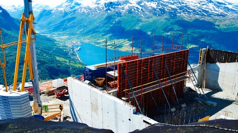 En ny opplevelsesarena innerst i Nordfjord, i hjerte av Fjord-Norge