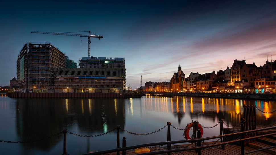 Jedno z wielu urokliwych miejsc Gdańska - Wyspa Spichrzów - po ponad 70 latach odzyska swój dawny blask. Fot. Wojciech Dziedzic