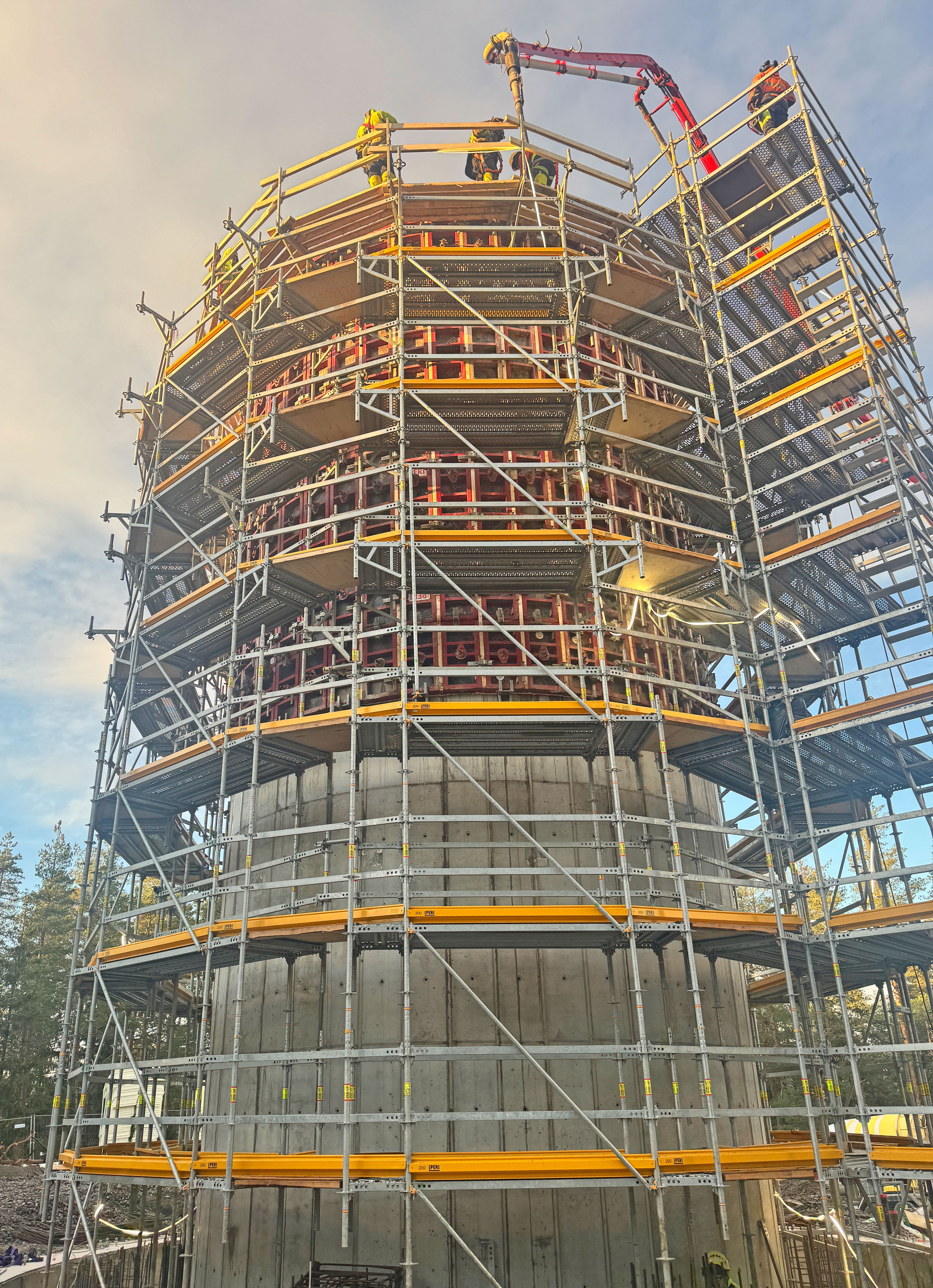 Klaukkalan uuden vesitornin rakennustyöt alkoivat syksyllä 2025 Nurmijärvellä.