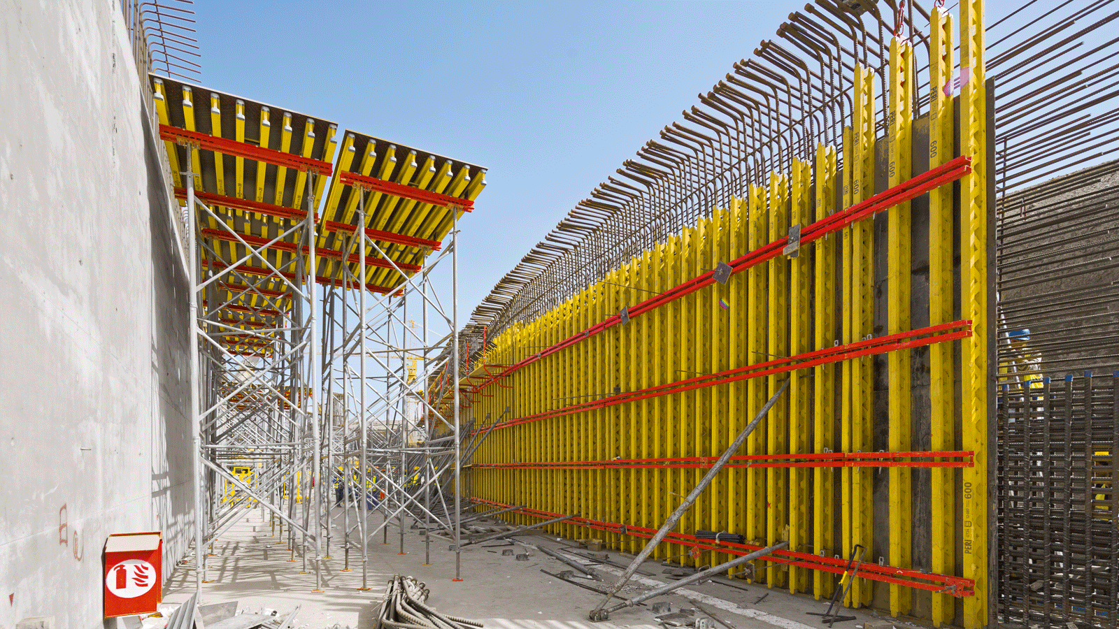 Construction of GSE tunnel linking ramp and cargo facilities