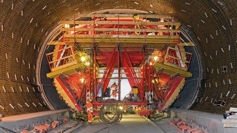 &lt;p&gt;F&amp;uuml;r Lastkombinationen im Tunnel-, Br&amp;uuml;cken- und Hochbau liefert PERI erstmalig einen Baukasten aus standardisierten, mietbaren Systembauteilen und Verbindungsmitteln.&lt;/p&gt;<br/>