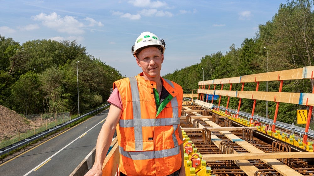 Niels Akse, Uitvoerder project IGOO – 2 ecoducten, BAM Infra Nederland, Verantwoordelijke voor planning, kwaliteit en uitvoering