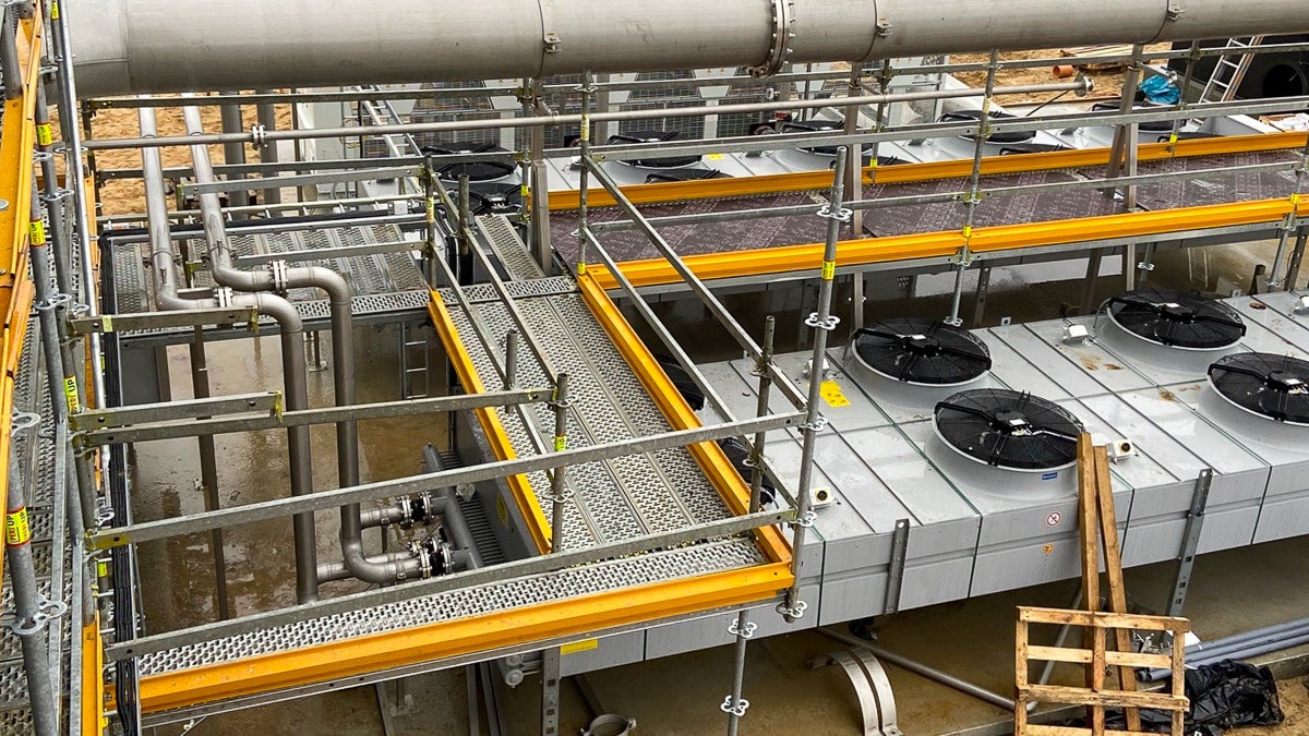 PERI UP Flex tilpasses nemt omkring enhver installation.