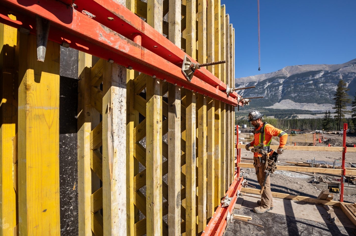 Gateway at 3 Sisters